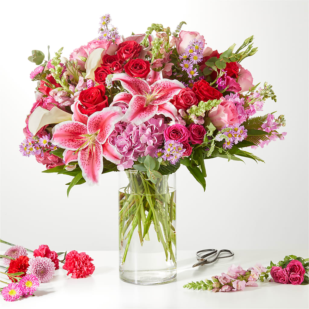 Swooning Over You - A Luxury Florist Original – Joy Flowers, Hicksville NY