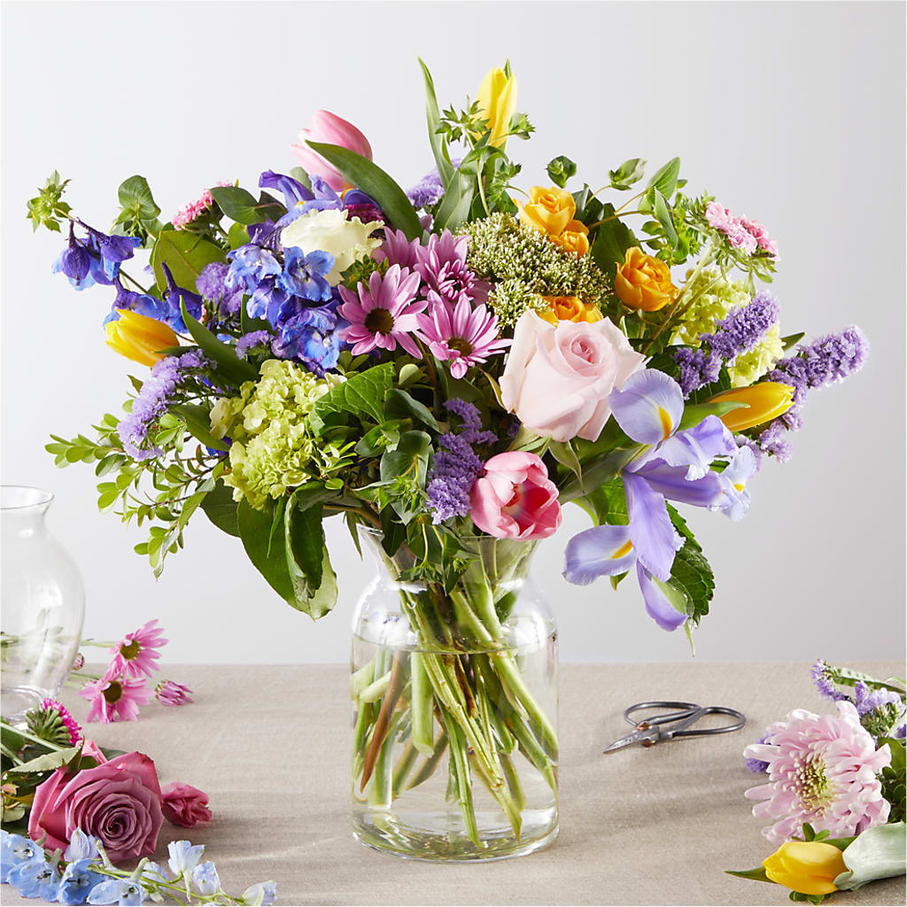 Pastel Tradition - A Florist Original – Joy Flowers, Hicksville NY