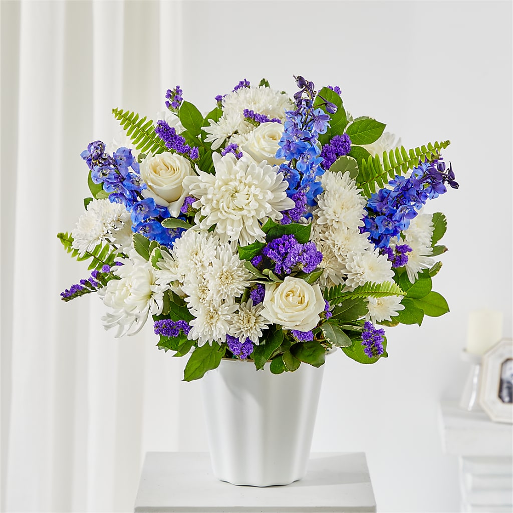 Hold Dear Tabletop Basket – Joy Flowers, Hicksville NY