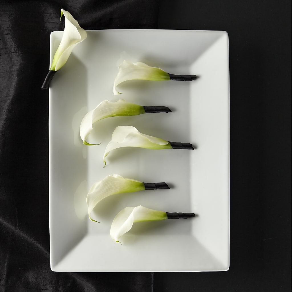 Calla Lily Promise Boutonniere – Joy Flowers, Hicksville NY