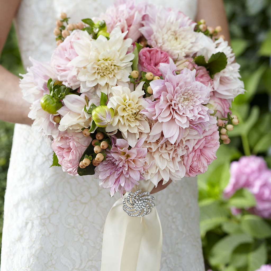 Heart's Promise Bouquet – Joy Flowers, Hicksville NY