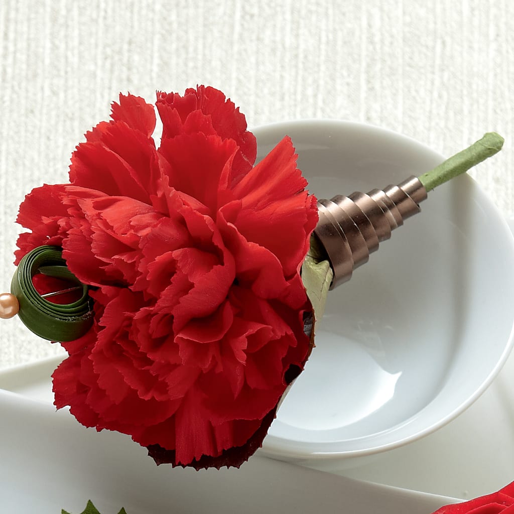 Red Carnation Boutonniere – Joy Flowers, Hicksville NY