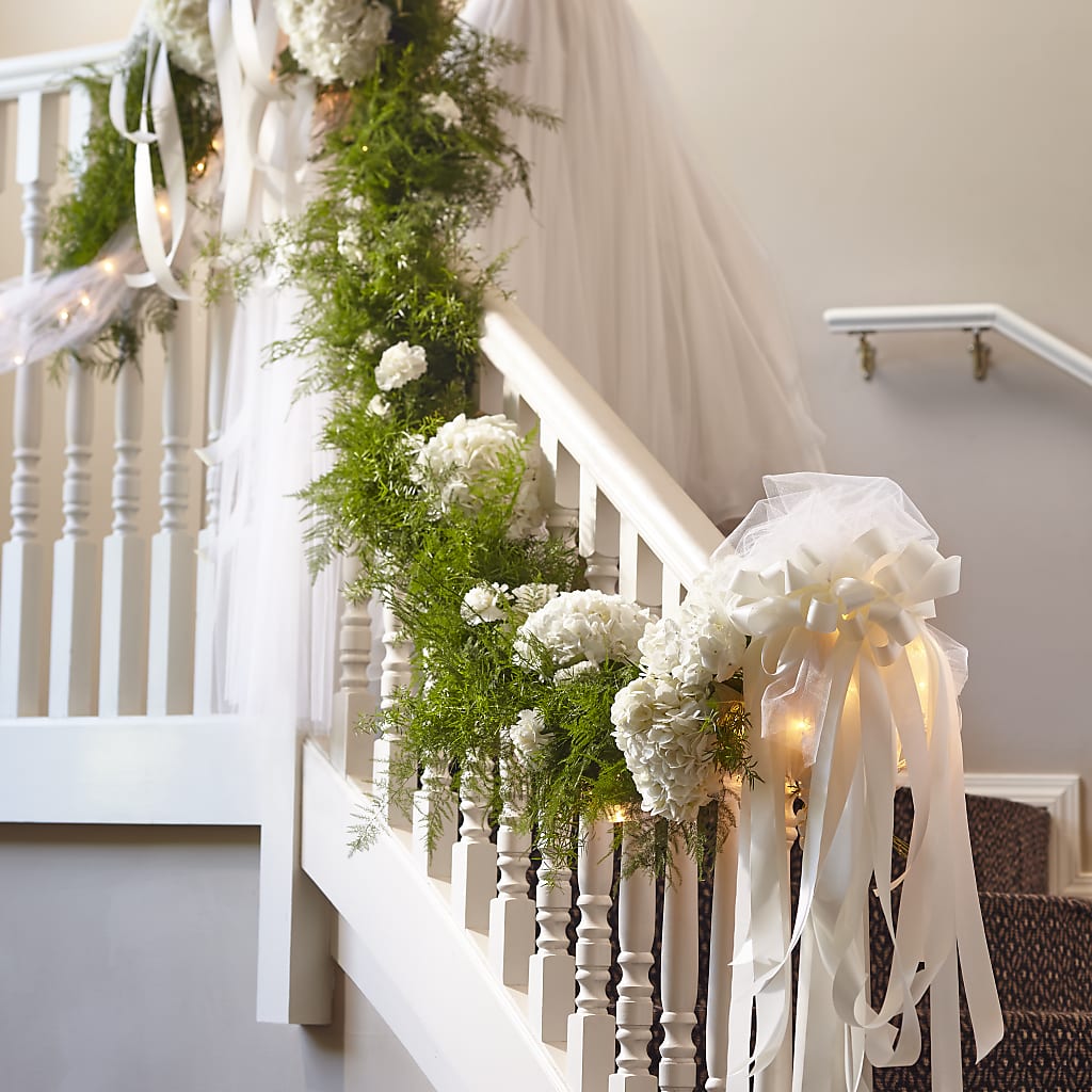 Champagne Dreams Garland – Joy Flowers, Hicksville NY