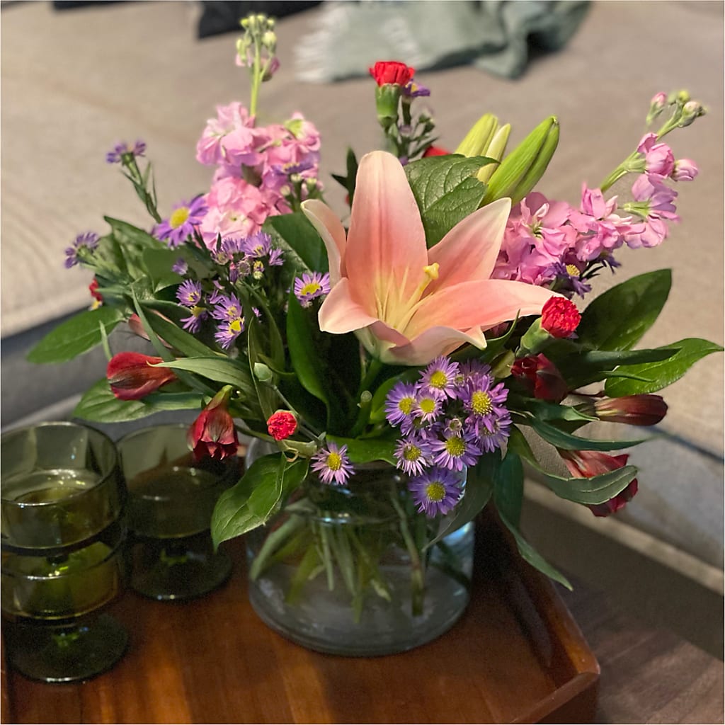 Romantique Bouquet –  Joy Flowers, Hicksville NY