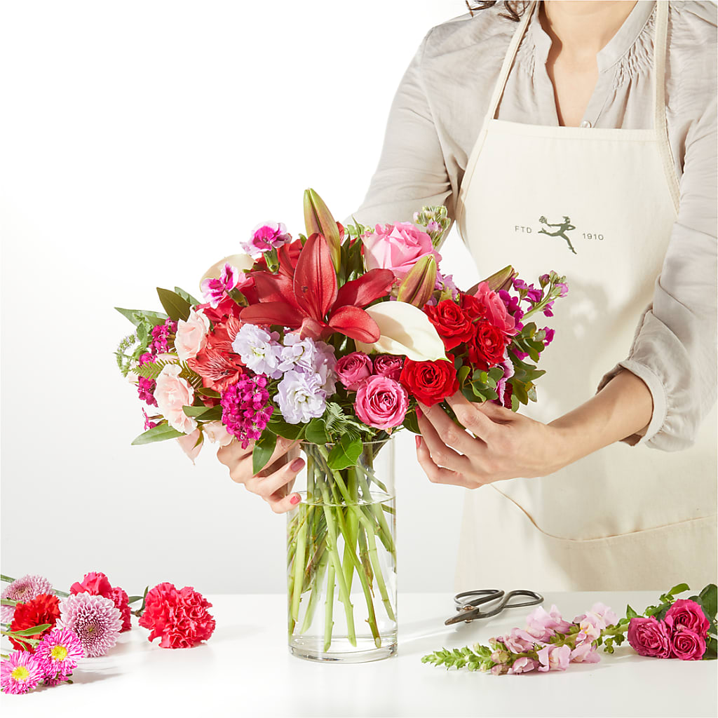 Swooning Over You - A Luxury Florist Original –  Joy Flowers, Hicksville NY