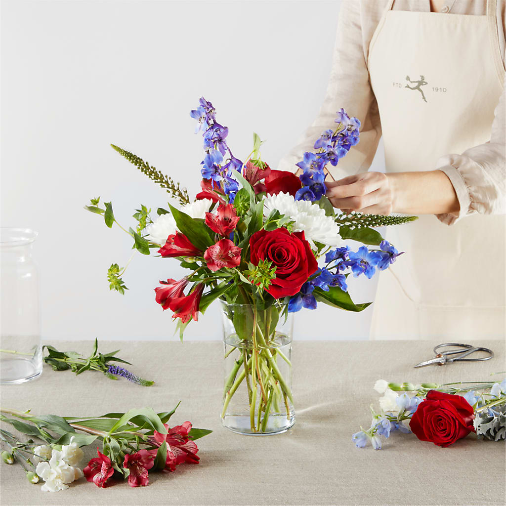 Star Spangled - A Florist Original –  Joy Flowers, Hicksville NY