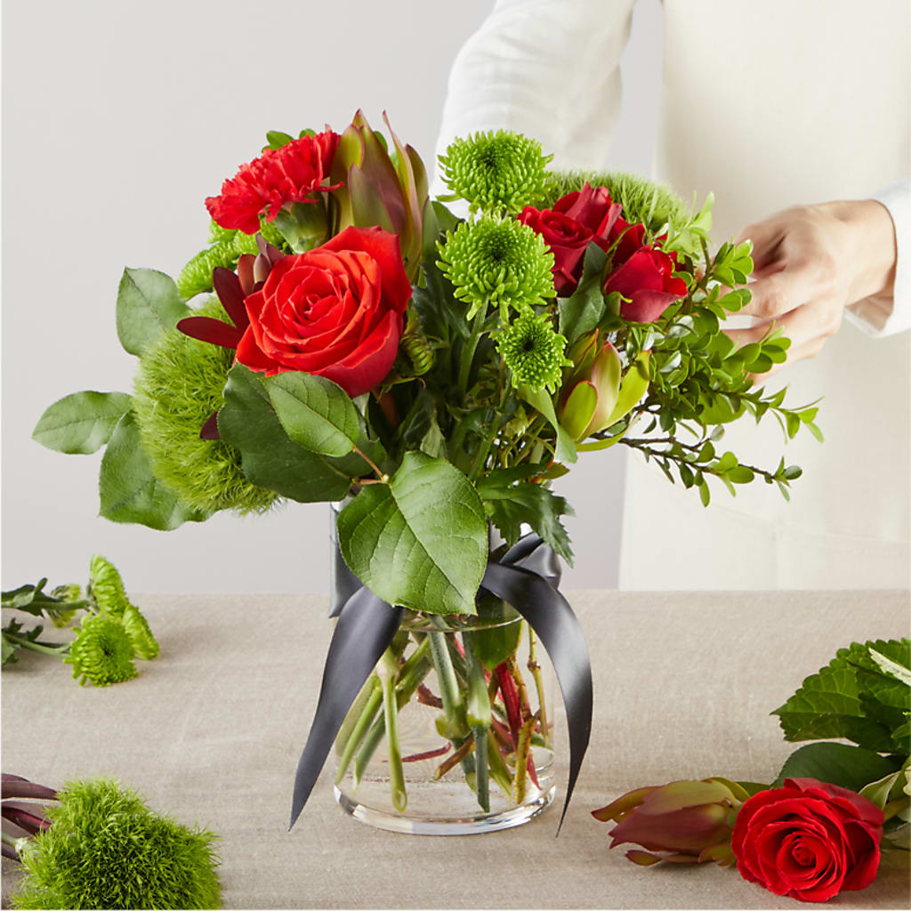 Heritage Kindle – A Florist Original –  Joy Flowers, Hicksville NY