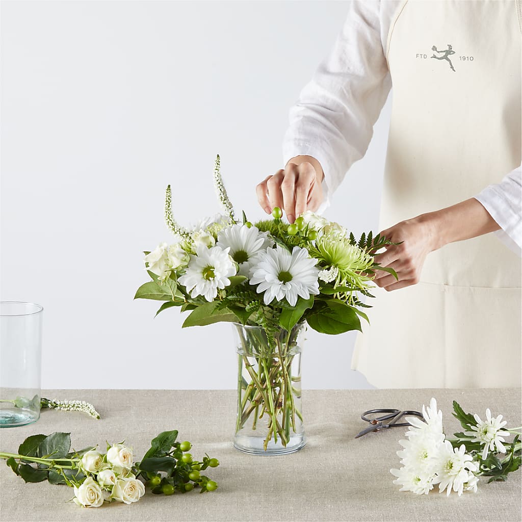 Irish Garden - A Florist Original –  Joy Flowers, Hicksville NY